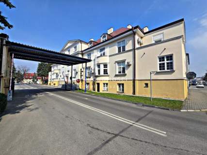 UNIKATOWA NIERUCHOMOŚĆ BIUROWO-ADMINISTRACYJNA-JASŁO -1400 m2