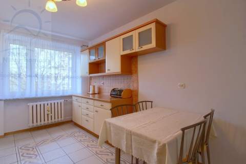 Umeblowane 3 pokoje, garderoba, duży balkon