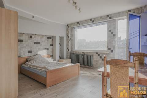 3 pokoje z dużym i słonecznym balkonem 