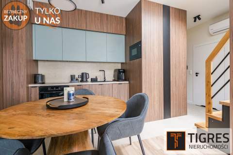 Prywatny taras na dachu / Balkon / Wysoki standard