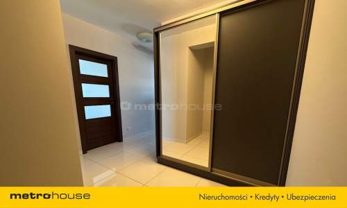 2 pokojowe, 55,4 m z balkonem, 30 do Warszawy