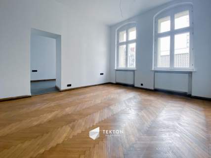 Słoneczne mieszkanie przy Ratajczaka