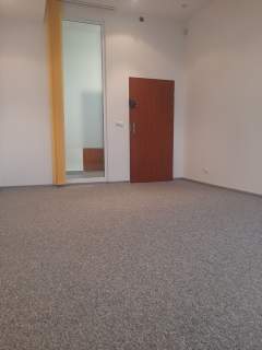 Biuro przy centrum logistyczno-magazynowym TEOPARK