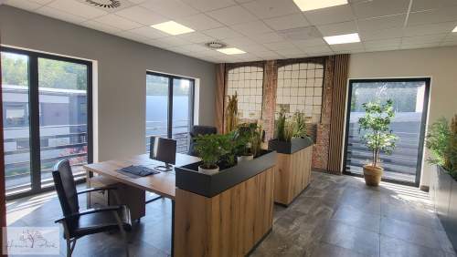 Lokal biurowy Pabianice umeblowany magazyn