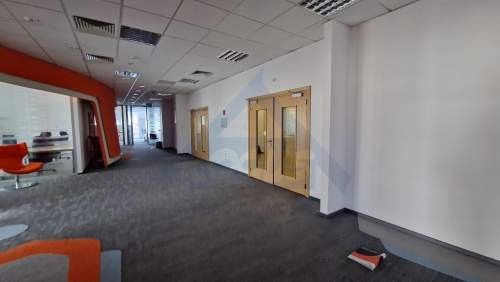 Biuro do wynajęcia 500m2 Mokotów metro.