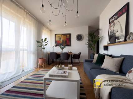 IDEALNY UKŁAD/2 POKOJE ODDZIELNA KUCHNIA I BALKON