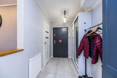 2pok 40 m 1 piętro Balkon Miejsce komórka