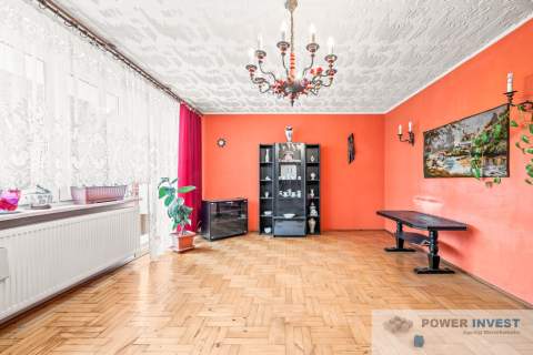 DOM W ZABUDOWIE SZEREGOWEJ DO WLASNEJ ARANŻACJI
