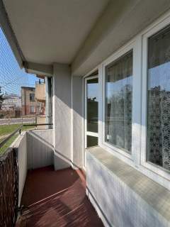 Dobry stan, do zamieszkania - ładny balkon
