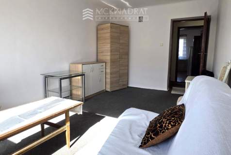 Centrum miasta, kawalerka 34 m2, bardzo tanio 