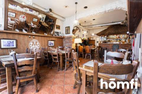 Kamienica z częścią noclegową i restauracją