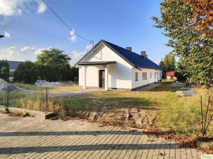 Sprzedam budynek parterowy ok 130m2 w centrum Wojcieszkowa