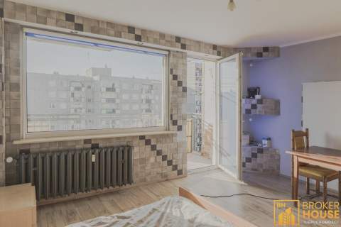 3 pokoje z dużym i słonecznym balkonem 