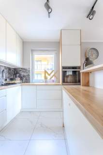 3 pokoje 60 m balkon 7m Wysoki standard