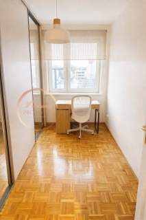 Wzgórze Wolności, 3 pokoje, 3 piętro, balkon