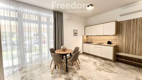 Apartament przy samej Promenadzie fak. vat.
