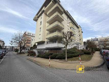 IDEALNY UKŁAD/2 POKOJE ODDZIELNA KUCHNIA I BALKON