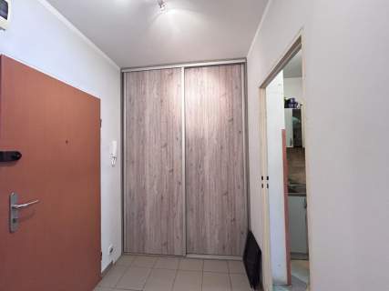 BEZ PROWIZJI. Trzy pokojowe mieszkanie z balkonem