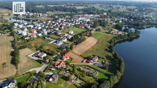 Działka budowlana 1096 m z widokiem na jezioro
