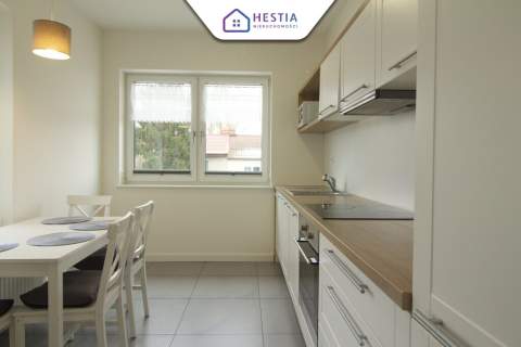 Dwupoziomowe 77 m Parking Balkon