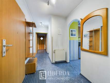 Ul. Kredowa - 142,85 m2 - blisko uczelni