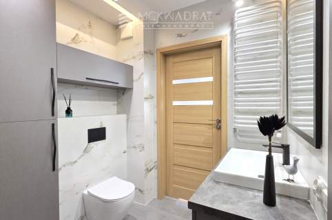 Os. Bojary apartamentowiec 3 pokoje, parking