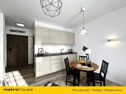 Oferuję na sprzedaż apartament 350 m od morza