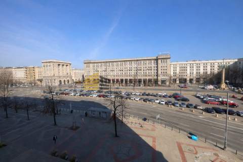 Plac Konstytucji, Lokal 90m2, 4 pokoje