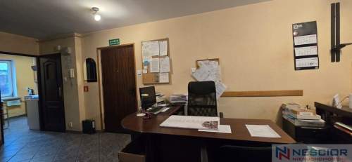 Sprzedam dwupoziomowe mieszkanie 80m2-Centrum