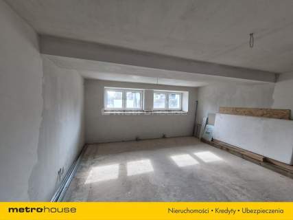 3 pokoje na Julianowie - 2025r.-ogrodzony teren