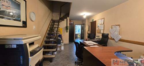 Sprzedam dwupoziomowe mieszkanie 80m2-Centrum