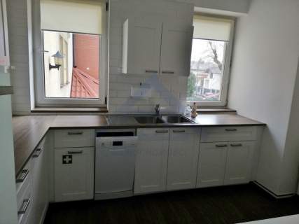 Biuro 304 m2 do wynajęcia okolice Al. Krakowskiej