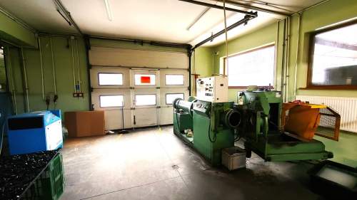 Budynek produkcja magazyn biuro 1037 m2 Pruszków