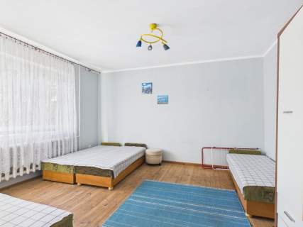Dom z ogrodem i tarasem 6 pokoi Pękanino