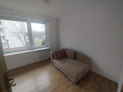 2 pokoje 47 m 1 piętro balkon