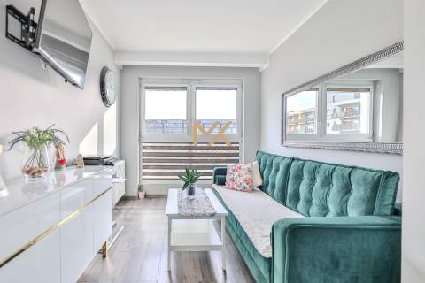 3 pokoje 60 m balkon 7m Wysoki standard