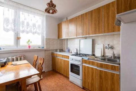 -BISKUPIN-ROZKŁAD-82m2-4pok-MEDIA MIEJSKIE-BALKON-