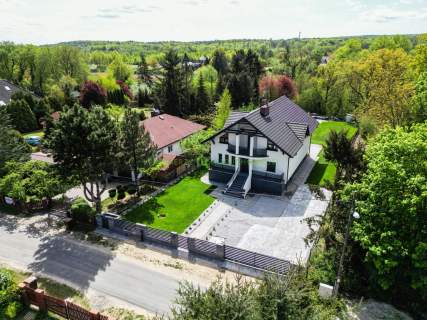 Komfortowy dom blisko lasu w Jezierzycach