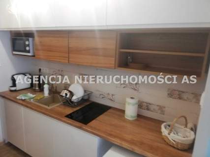 W CENTRUM MIASTA - BLISKO DWORCA