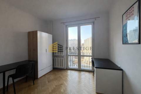 Plac Konstytucji, Lokal 90m2, 4 pokoje