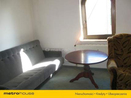 OBIEKT USŁUGOWO- HOTELOWY, 8POK, 2 LOKALE HANDLOWE