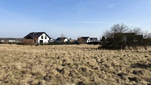 Działka narożna 1225 m   Niedźwiedź Media