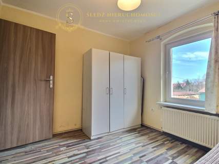 2 Pokoje 1. Piętro Czynsz 158,80 Piwnica Ogródek
