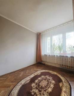 BAŁUCKIEGO - 3 POKOJE - BALKON - KUCHNIA - PIWNICA