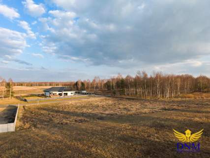 2 działki pod zabudowę jednorodzinną z WZ - 1300 m2 i 1700 m2...