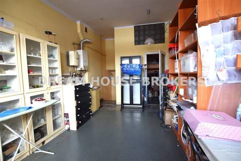 Lokal 40 m pod salon lub gabinet