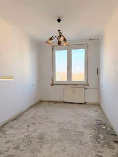Mieszkanie 48 m2 4 piętro 3 pokoje centrum