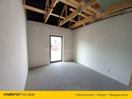 Nowoczesny Apartament z antresolą i ogrodem