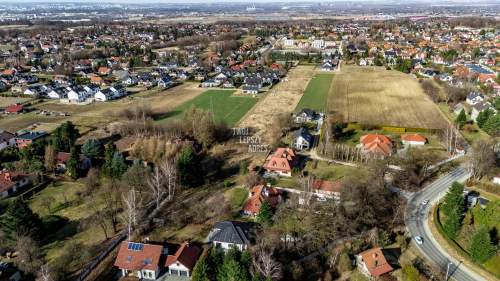 Działka budowlana 108,38 arów w Śledziejowicach