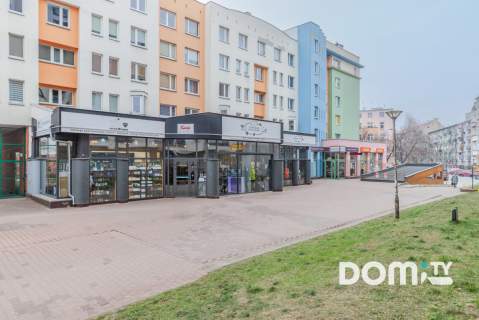130 m2, witryny, dobra widoczność, nowoczesny